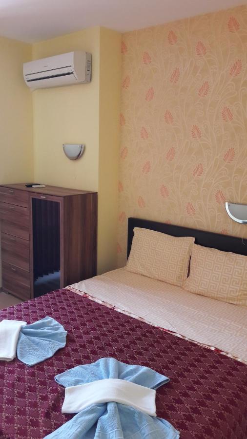 Apartament Fantasy Khisaria Eksteriør bilde