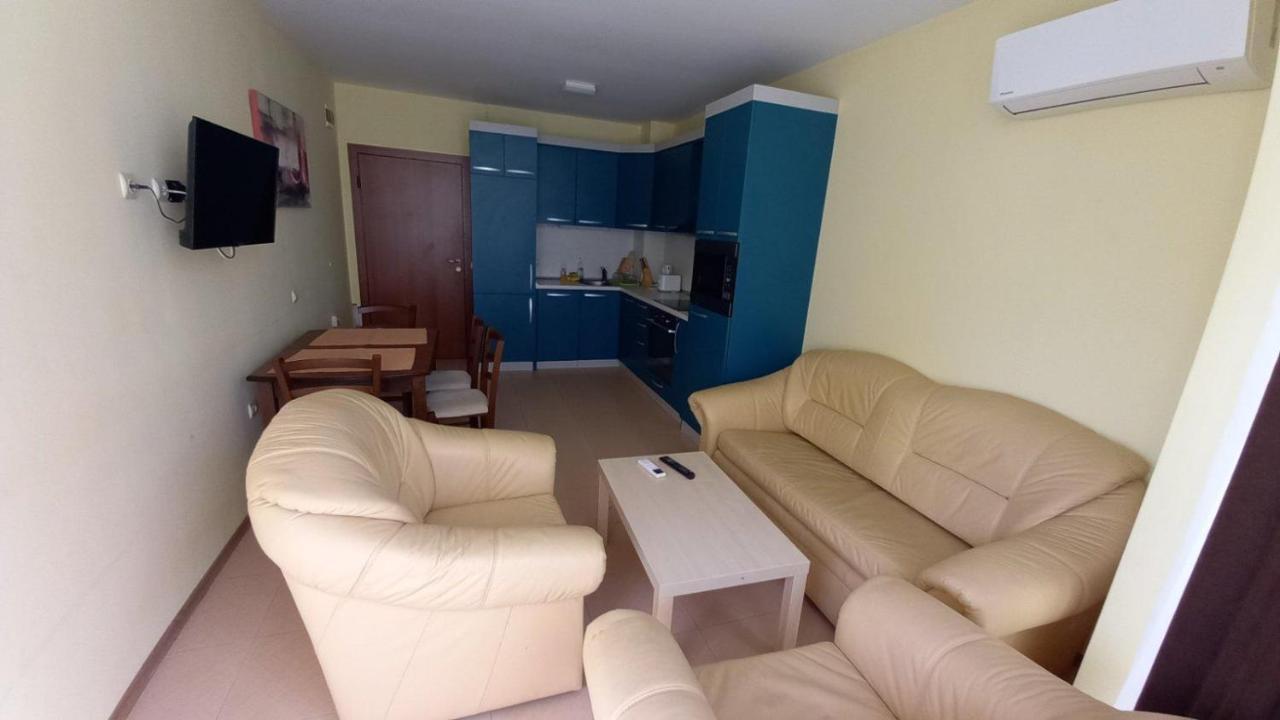 Apartament Fantasy Khisaria Eksteriør bilde